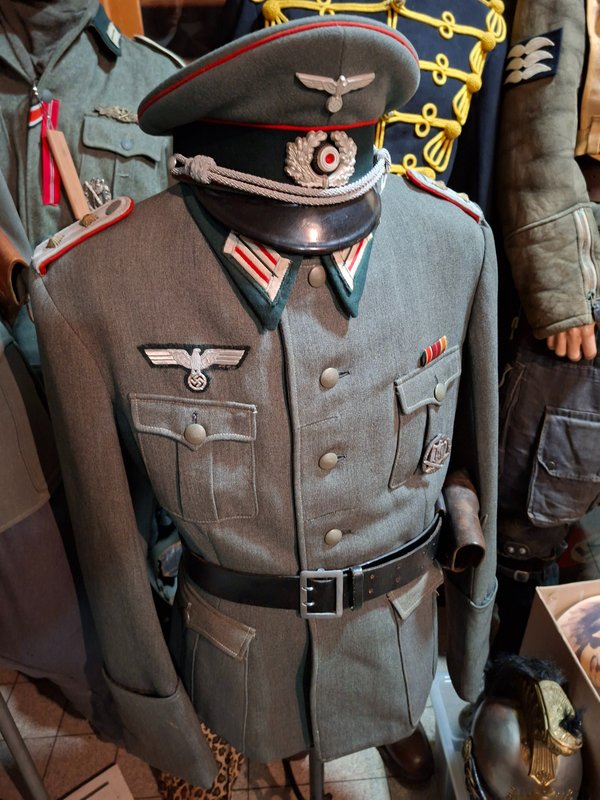 Gabardine offz tunic & Schirmütze