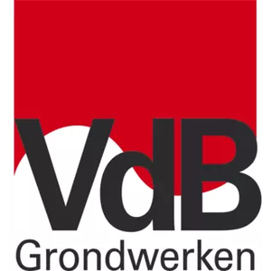 Van den Bulck J & H